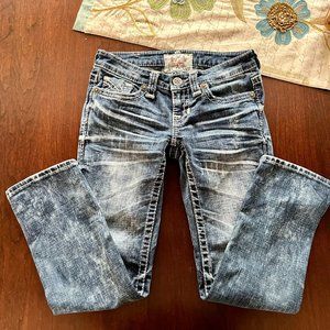 Big Star Vintage Liv Distressed Crop Jean ~ Size 26